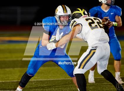 Thumbnail 2 in Del Oro @ Lincoln photogallery.