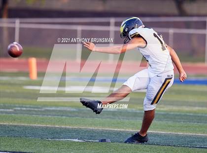 Thumbnail 1 in Del Oro @ Lincoln photogallery.