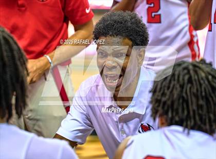 Thumbnail 1 in Brennan vs. Bellaire (UIL 6A D1 Basketball Semifinal) photogallery.