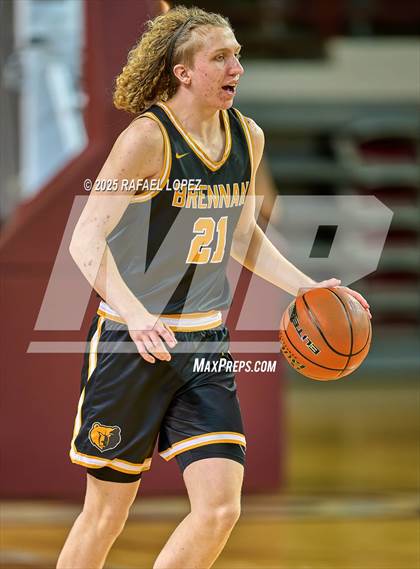 Thumbnail 1 in Brennan vs. Bellaire (UIL 6A D1 Basketball Semifinal) photogallery.
