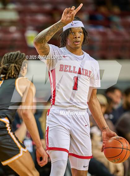 Thumbnail 3 in Brennan vs. Bellaire (UIL 6A D1 Basketball Semifinal) photogallery.