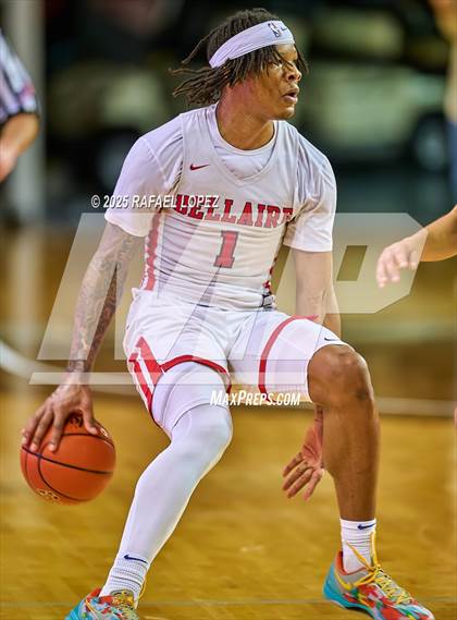 Thumbnail 2 in Brennan vs. Bellaire (UIL 6A D1 Basketball Semifinal) photogallery.