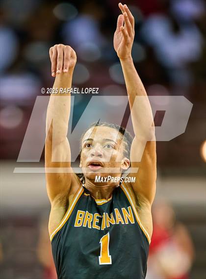 Thumbnail 1 in Brennan vs. Bellaire (UIL 6A D1 Basketball Semifinal) photogallery.