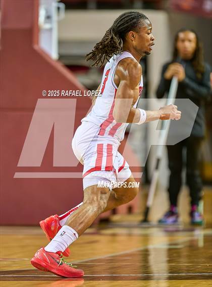 Thumbnail 1 in Brennan vs. Bellaire (UIL 6A D1 Basketball Semifinal) photogallery.