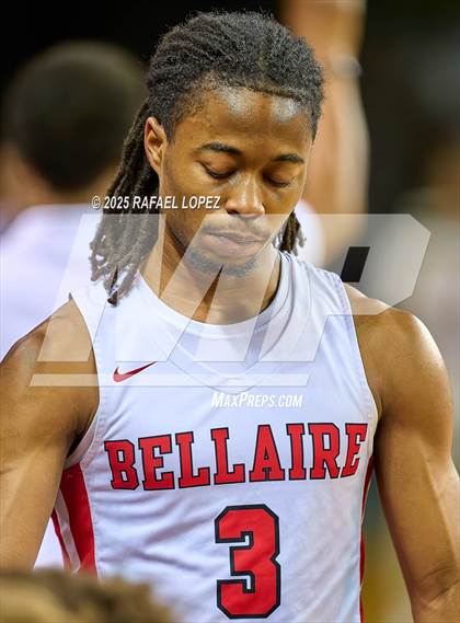Thumbnail 2 in Brennan vs. Bellaire (UIL 6A D1 Basketball Semifinal) photogallery.