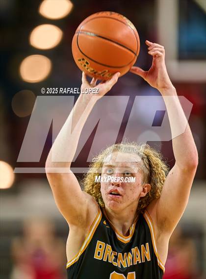 Thumbnail 3 in Brennan vs. Bellaire (UIL 6A D1 Basketball Semifinal) photogallery.