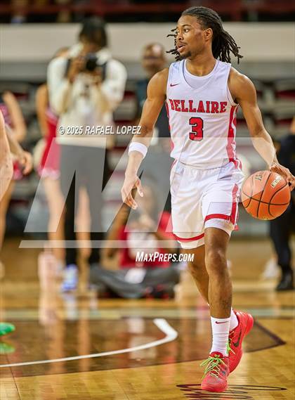 Thumbnail 3 in Brennan vs. Bellaire (UIL 6A D1 Basketball Semifinal) photogallery.