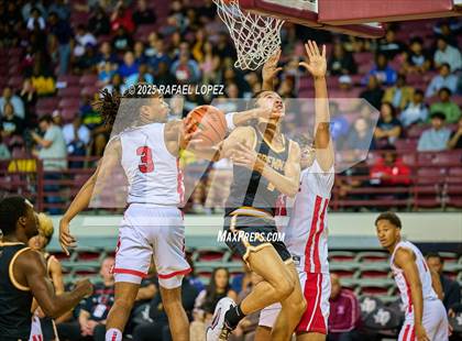 Thumbnail 1 in Brennan vs. Bellaire (UIL 6A D1 Basketball Semifinal) photogallery.