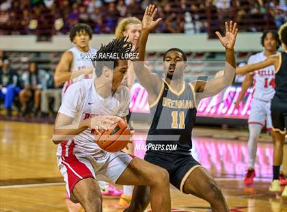 Thumbnail 1 in Brennan vs. Bellaire (UIL 6A D1 Basketball Semifinal) photogallery.
