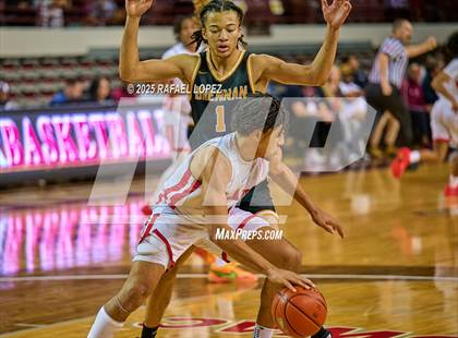 Thumbnail 1 in Brennan vs. Bellaire (UIL 6A D1 Basketball Semifinal) photogallery.