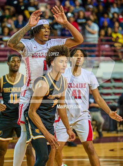 Thumbnail 3 in Brennan vs. Bellaire (UIL 6A D1 Basketball Semifinal) photogallery.