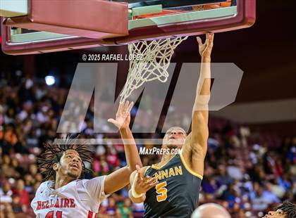 Thumbnail 3 in Brennan vs. Bellaire (UIL 6A D1 Basketball Semifinal) photogallery.