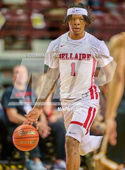 Thumbnail 3 in Brennan vs. Bellaire (UIL 6A D1 Basketball Semifinal) photogallery.