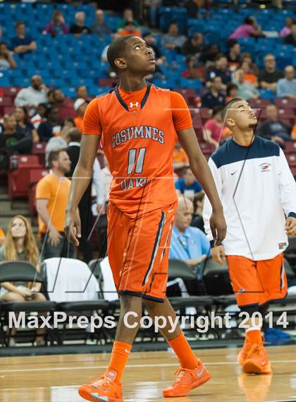 Thumbnail 1 in Folsom vs. Cosumnes Oaks (CIF NorCal Regional D2 Final) photogallery.