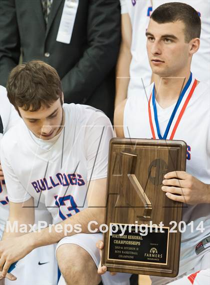 Thumbnail 2 in Folsom vs. Cosumnes Oaks (CIF NorCal Regional D2 Final) photogallery.