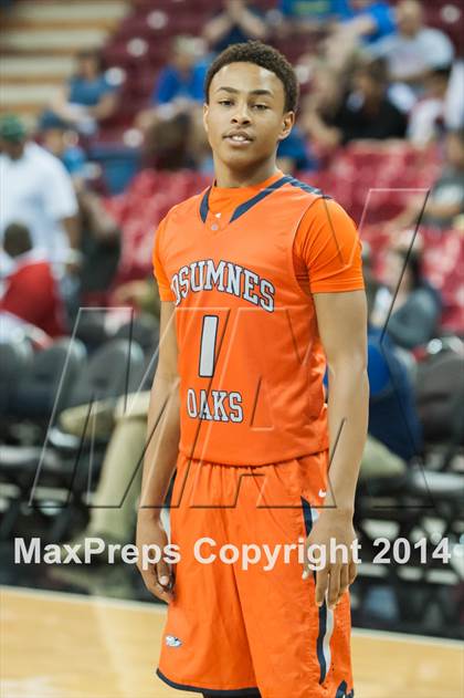 Thumbnail 1 in Folsom vs. Cosumnes Oaks (CIF NorCal Regional D2 Final) photogallery.