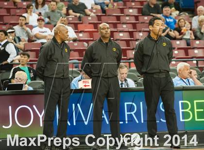 Thumbnail 3 in Folsom vs. Cosumnes Oaks (CIF NorCal Regional D2 Final) photogallery.