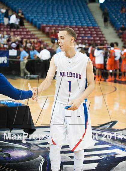 Thumbnail 3 in Folsom vs. Cosumnes Oaks (CIF NorCal Regional D2 Final) photogallery.