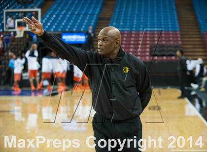 Thumbnail 3 in Folsom vs. Cosumnes Oaks (CIF NorCal Regional D2 Final) photogallery.