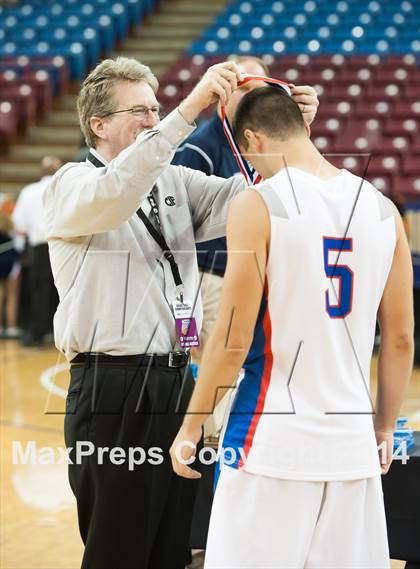 Thumbnail 2 in Folsom vs. Cosumnes Oaks (CIF NorCal Regional D2 Final) photogallery.