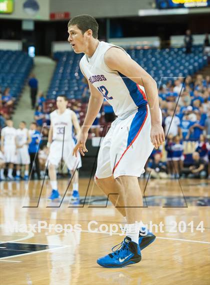 Thumbnail 3 in Folsom vs. Cosumnes Oaks (CIF NorCal Regional D2 Final) photogallery.