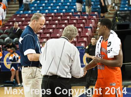 Thumbnail 3 in Folsom vs. Cosumnes Oaks (CIF NorCal Regional D2 Final) photogallery.