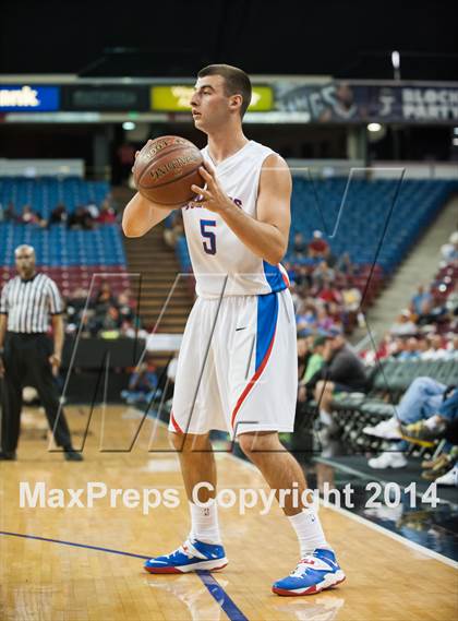 Thumbnail 1 in Folsom vs. Cosumnes Oaks (CIF NorCal Regional D2 Final) photogallery.