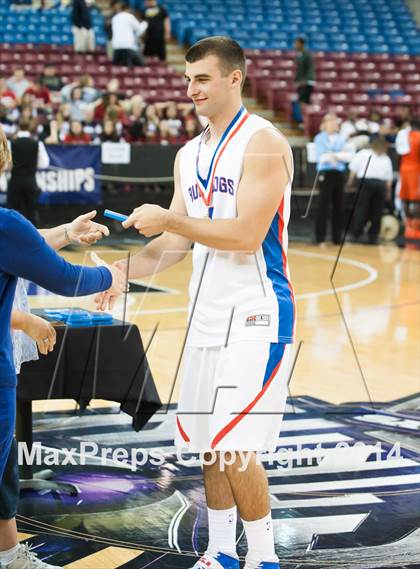 Thumbnail 2 in Folsom vs. Cosumnes Oaks (CIF NorCal Regional D2 Final) photogallery.
