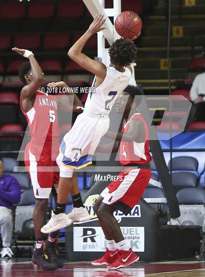 Thumbnail 2 in Amityville vs. Ardsley (NYSPHSAA Class A Final) photogallery.