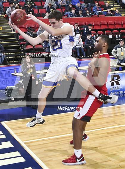 Thumbnail 2 in Amityville vs. Ardsley (NYSPHSAA Class A Final) photogallery.
