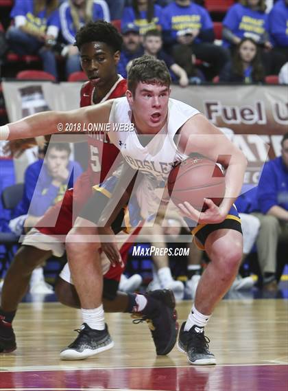 Thumbnail 1 in Amityville vs. Ardsley (NYSPHSAA Class A Final) photogallery.