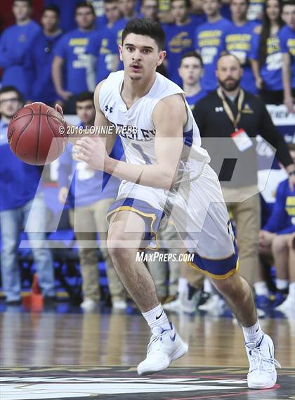 Thumbnail 2 in Amityville vs. Ardsley (NYSPHSAA Class A Final) photogallery.