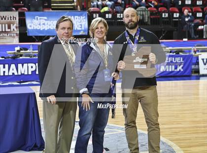 Thumbnail 1 in Amityville vs. Ardsley (NYSPHSAA Class A Final) photogallery.