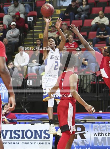 Thumbnail 1 in Amityville vs. Ardsley (NYSPHSAA Class A Final) photogallery.