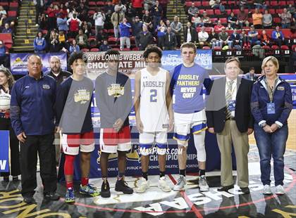 Thumbnail 1 in Amityville vs. Ardsley (NYSPHSAA Class A Final) photogallery.