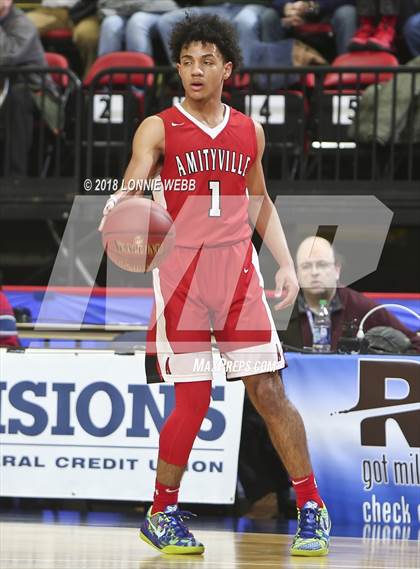 Thumbnail 1 in Amityville vs. Ardsley (NYSPHSAA Class A Final) photogallery.