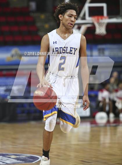Thumbnail 1 in Amityville vs. Ardsley (NYSPHSAA Class A Final) photogallery.