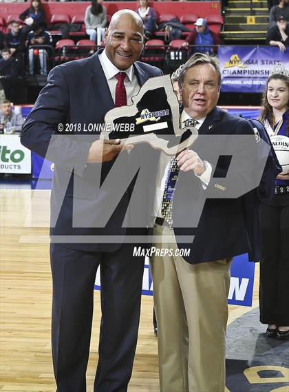 Thumbnail 2 in Amityville vs. Ardsley (NYSPHSAA Class A Final) photogallery.