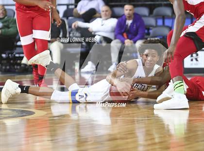 Thumbnail 1 in Amityville vs. Ardsley (NYSPHSAA Class A Final) photogallery.