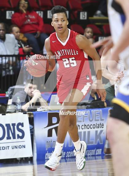 Thumbnail 3 in Amityville vs. Ardsley (NYSPHSAA Class A Final) photogallery.