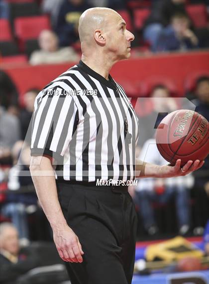 Thumbnail 1 in Amityville vs. Ardsley (NYSPHSAA Class A Final) photogallery.