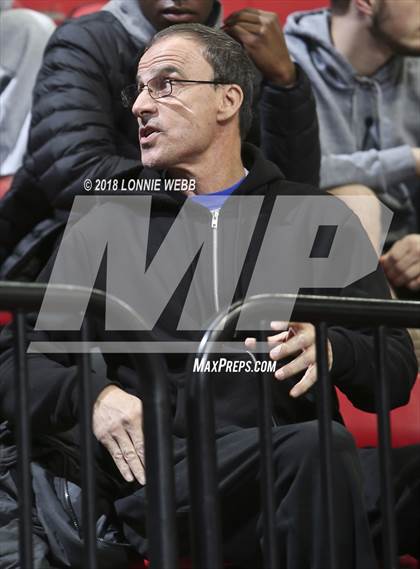 Thumbnail 3 in Amityville vs. Ardsley (NYSPHSAA Class A Final) photogallery.