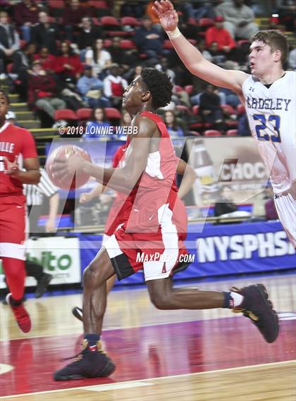 Thumbnail 2 in Amityville vs. Ardsley (NYSPHSAA Class A Final) photogallery.