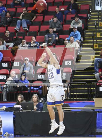 Thumbnail 1 in Amityville vs. Ardsley (NYSPHSAA Class A Final) photogallery.