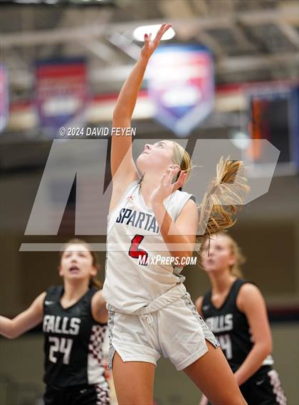 Thumbnail 1 in Menomonee Falls @ Brookfield East photogallery.