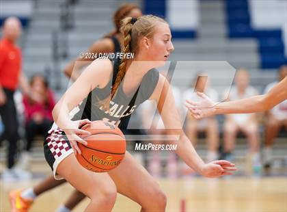 Thumbnail 1 in Menomonee Falls @ Brookfield East photogallery.