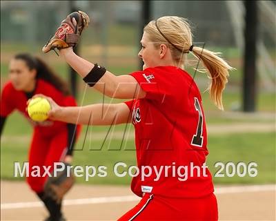 Thumbnail 2 in Arrowhead Christian @ Chino photogallery.