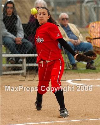 Thumbnail 2 in Arrowhead Christian @ Chino photogallery.