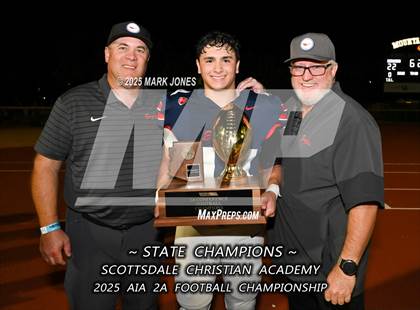 Thumbnail 2 in St. Johns vs. Scottsdale Christian Academy (AIA 2A Final Awards) photogallery.