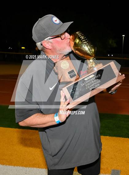 Thumbnail 3 in St. Johns vs. Scottsdale Christian Academy (AIA 2A Final Awards) photogallery.